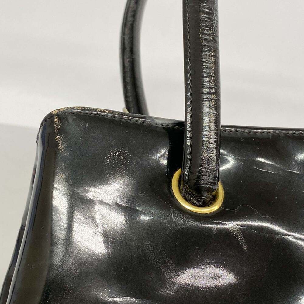CHANEL Black Leather Shoulder Bag - Picture 10 of 12